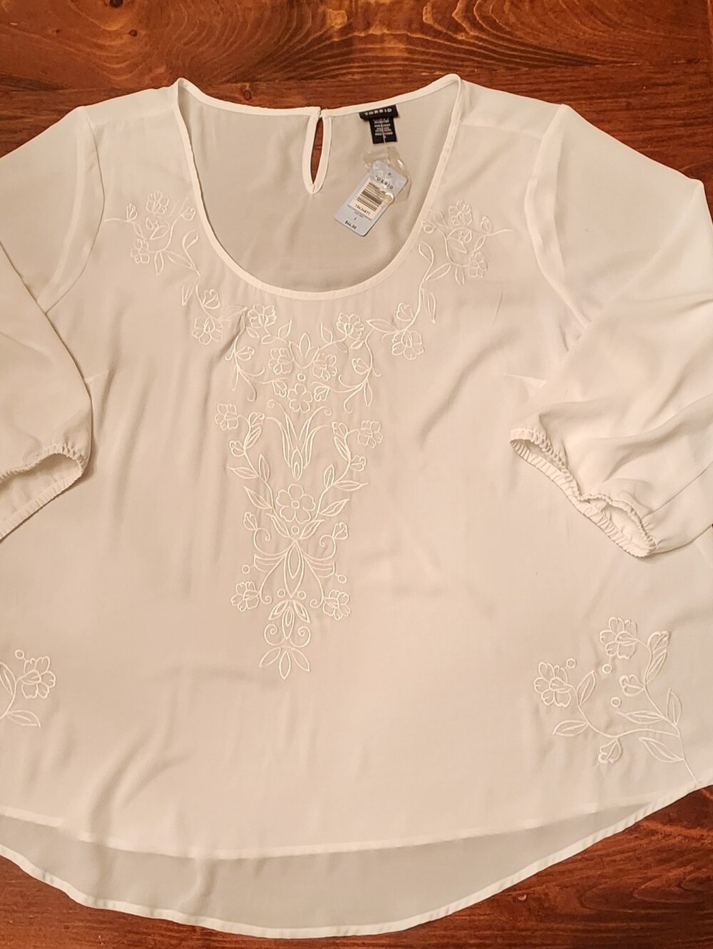 Torrid Size 3 White IVY LS Georgette Embroidered Hi-Low Tunic - Picture 11 of 11